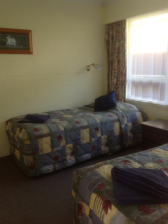 The Adelphi Motel Christchurch Oda fotoğraf