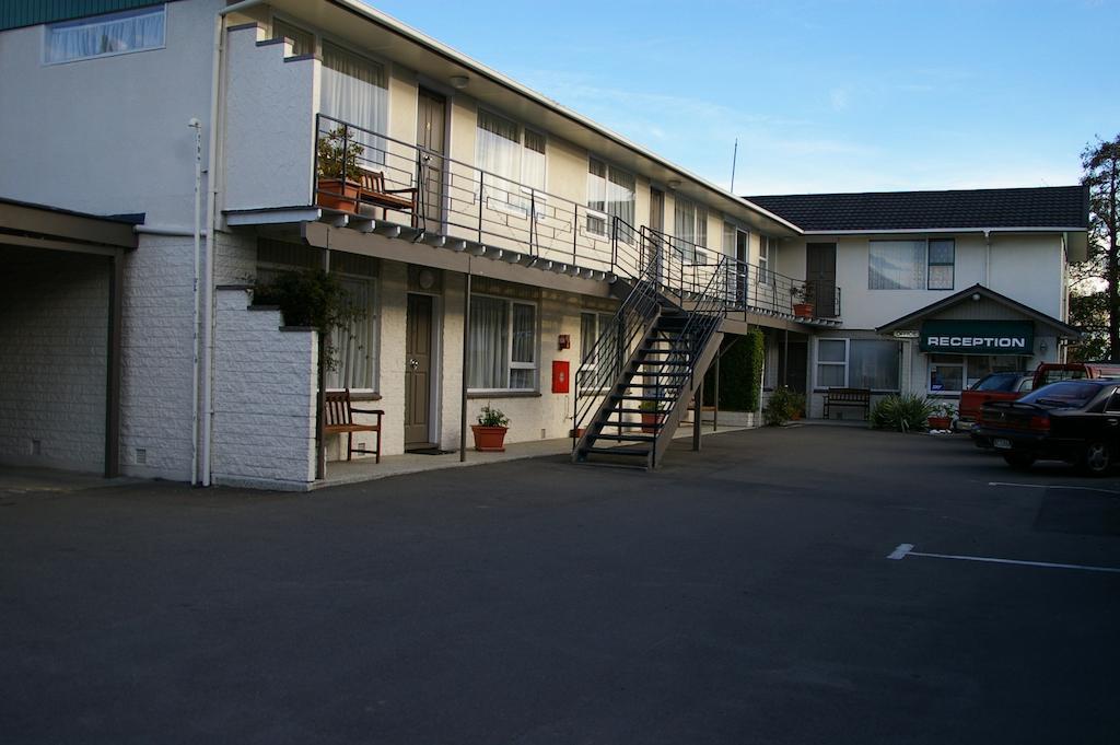 The Adelphi Motel Christchurch Dış mekan fotoğraf